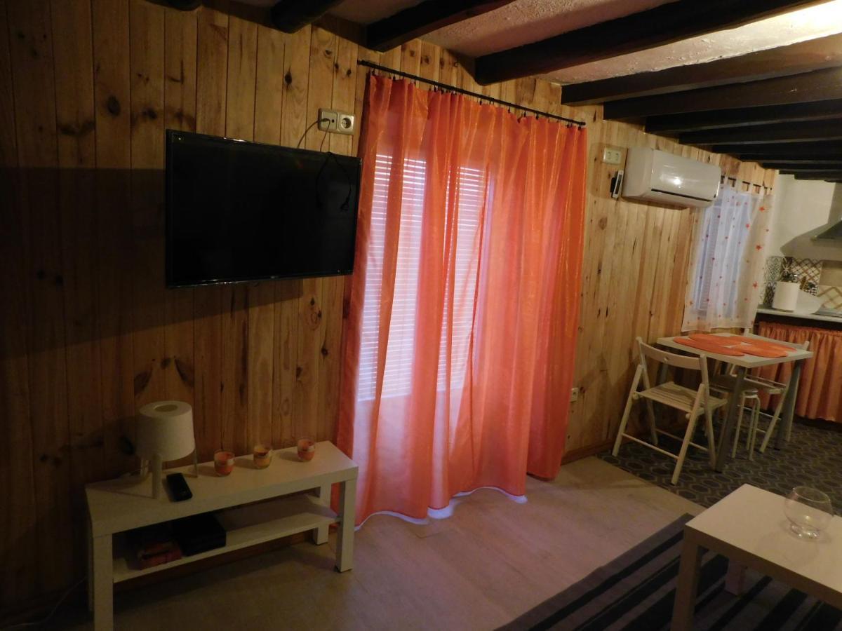 La Casita, Apartamento Completo Los Navalucillos Exterior foto